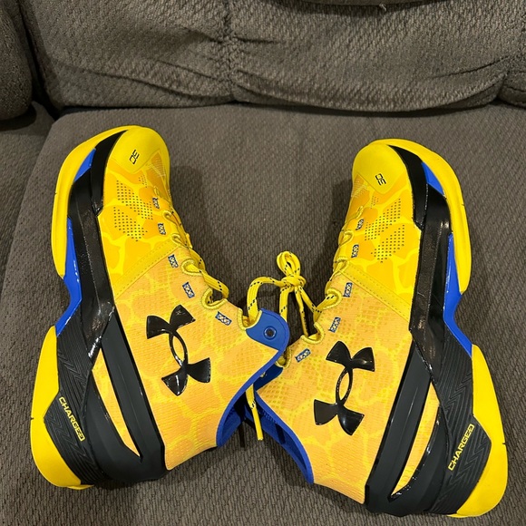 Under Armour Curry 2 Retro “Double Bang” Gold Taxi 3026281-700 Men's Size 7.5 - Picture 6 of 10